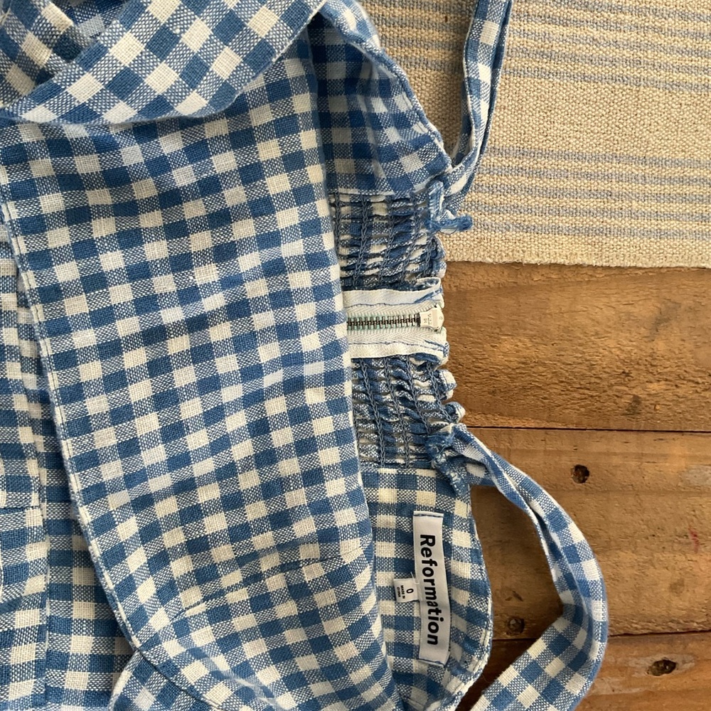 Reformation size 0 Blue Gingham Top